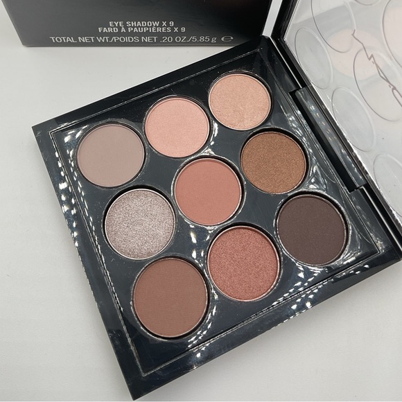 MAC Cosmetics Eyeshadow Palette in Dusky Rose x 9 - BNIB & Discontinued - Picture 8 of 16